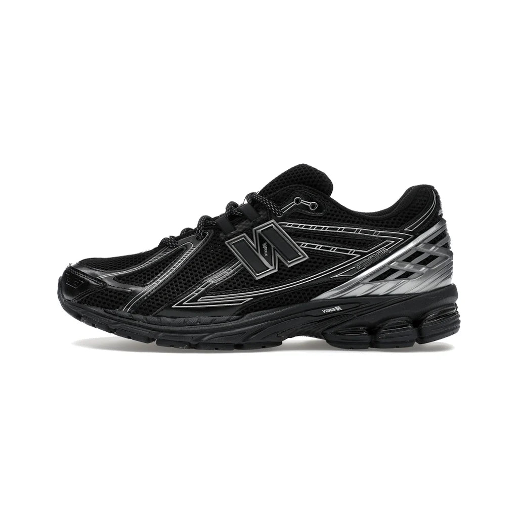 New Balance 1906R Black Silver